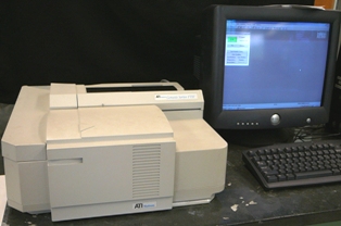 Mattson ATI Genesis FT–IR Spectrometer